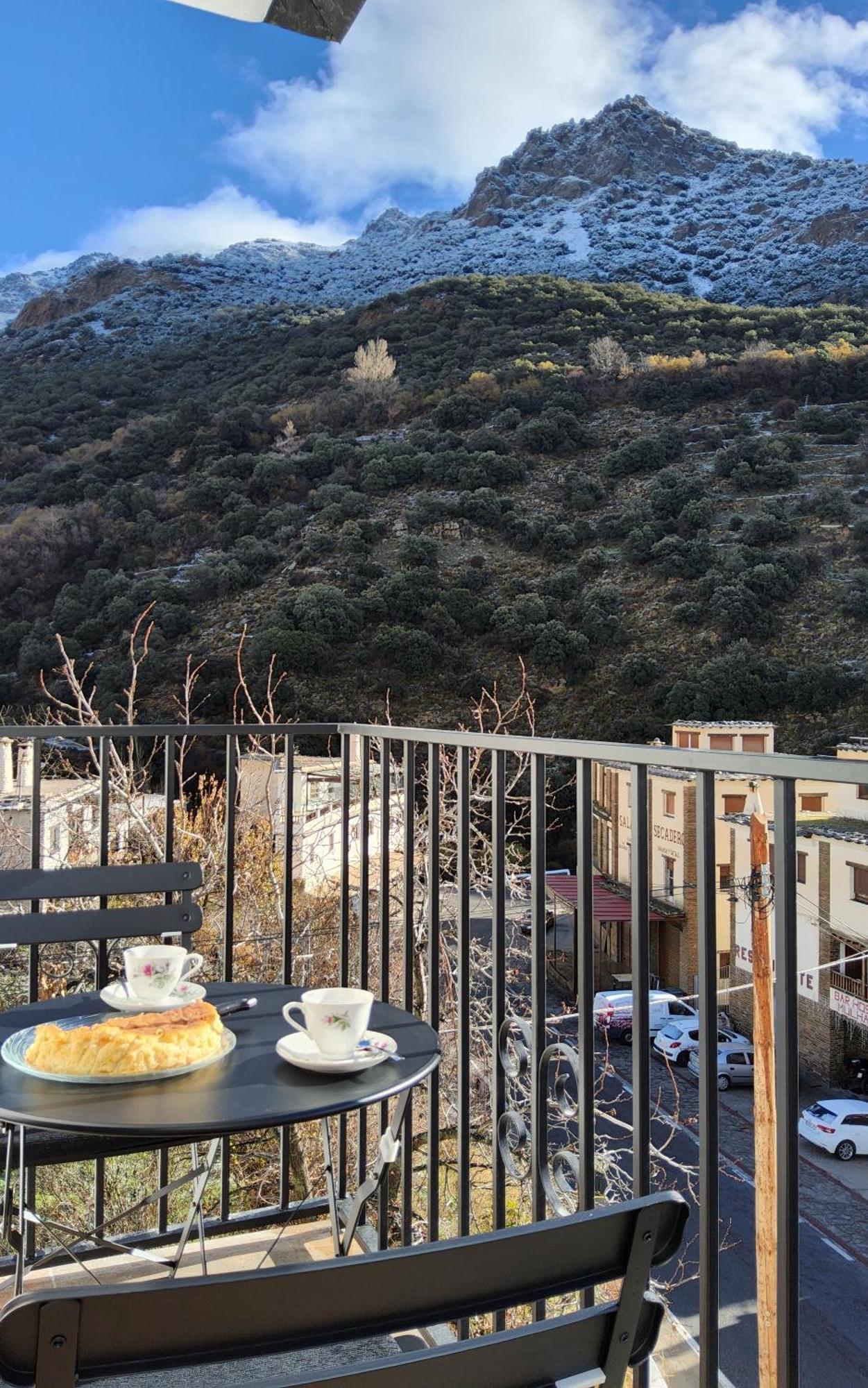 Alojamiento Rural Casa Clara La Pescaora Trevélez Εξωτερικό φωτογραφία
